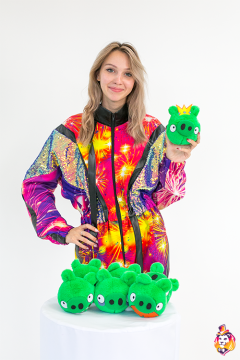 Green pigs Game prop