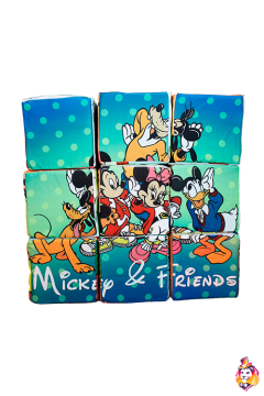 Puzzle cubes Mice game prop