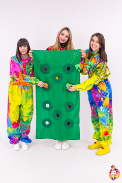 Сanvas with carrots Game prop 
