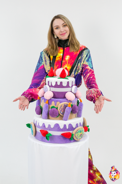 Blueberry Cake Game prop